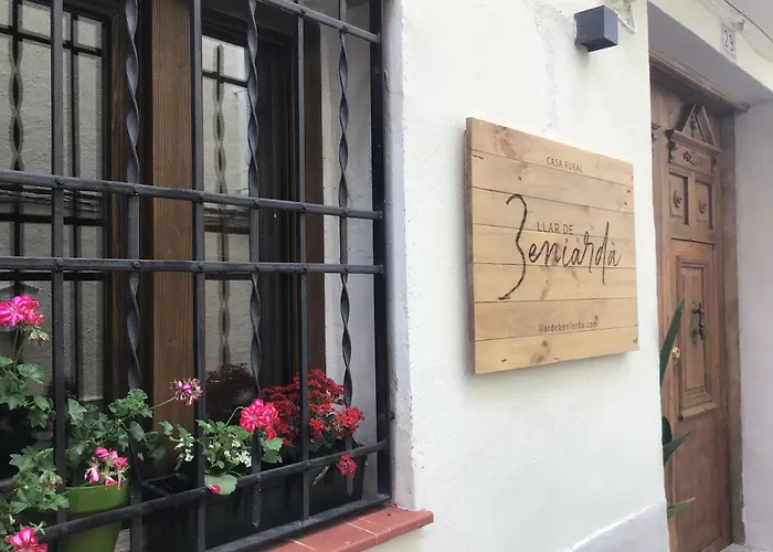 Llar De Beniarda